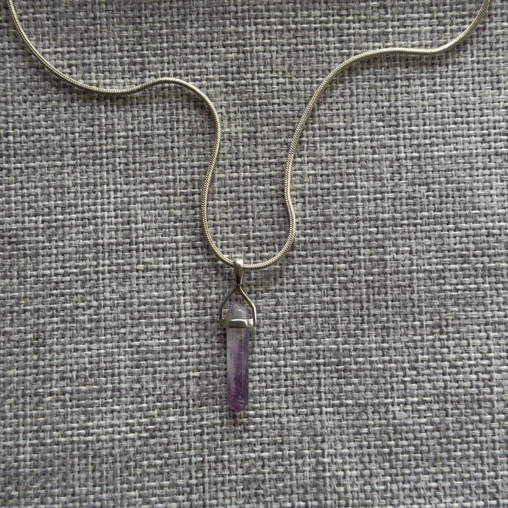 Amethyst Crystal Point Pendant Necklace | Minimalist Healing Quartz | Silver